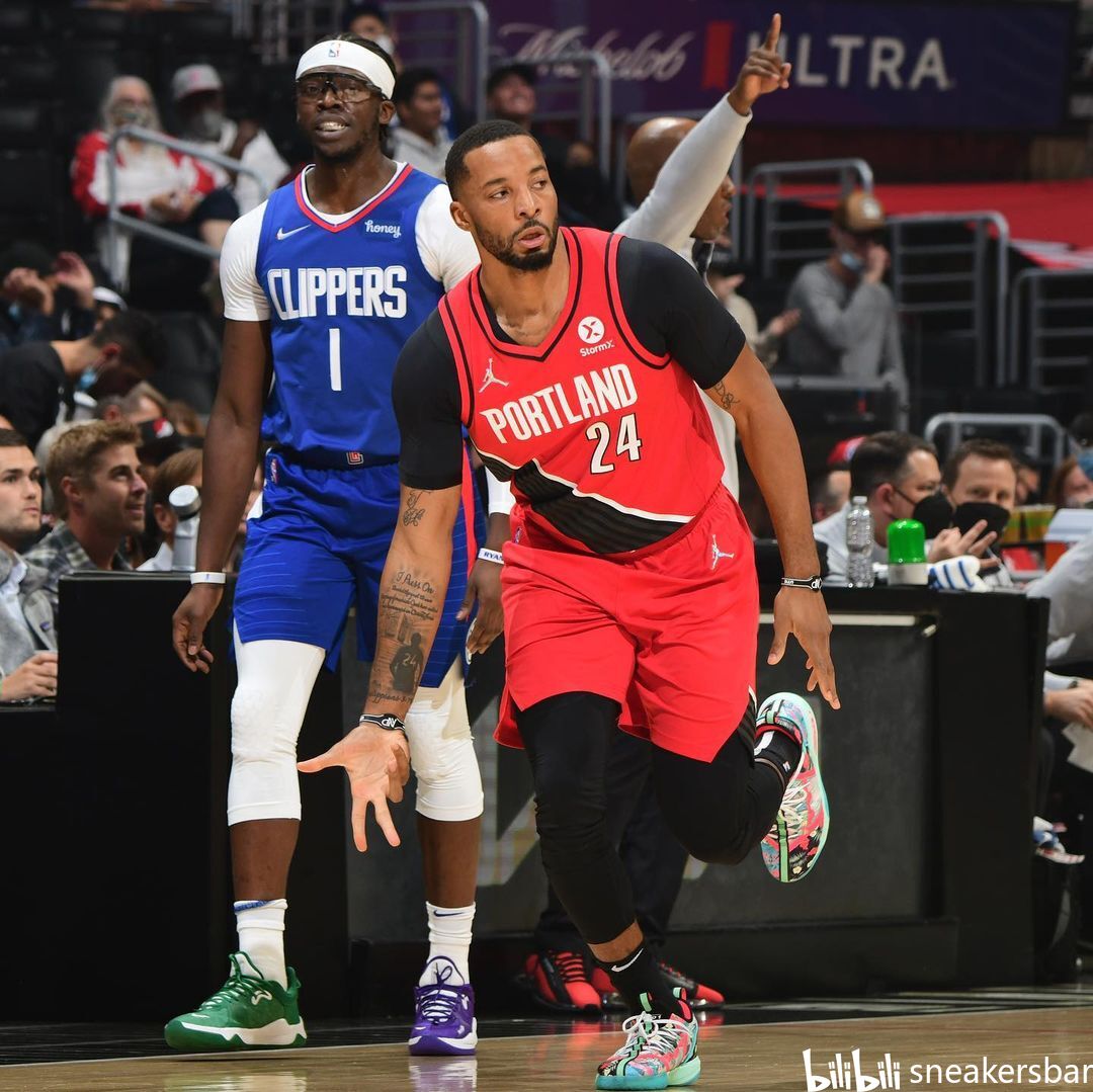 的偶像关系 的偶像关系